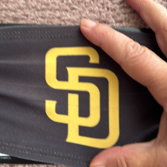 NWT - San Diego Padres head band - Picture 4 of 5
